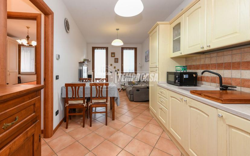 Bilocale in Via Pozza, Lonato del Garda — foto 2 di 5
