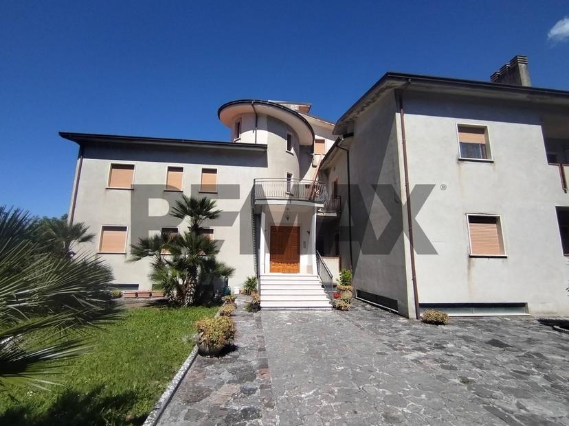 Quadrilocale, Morcone