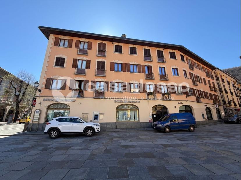 Trilocale in Piazza Vittorio Emanuele II 2, Varallo — foto 4 di 5
