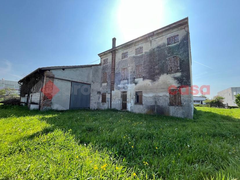Casa indipendente, Trevenzuolo — foto 2 di 5