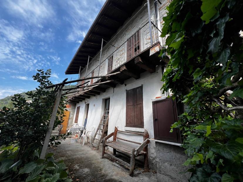 Rustico in Via Verazzi, Caprezzo — foto 2 di 5
