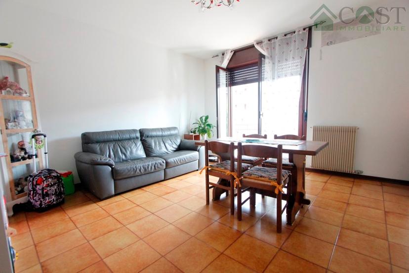 Trilocale in Via Deledda, Dueville — foto 2 di 5