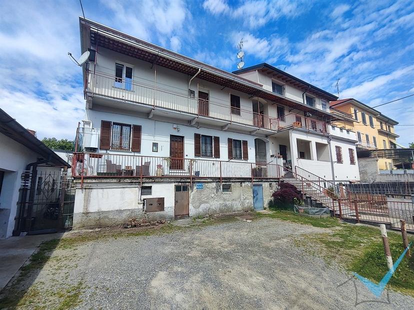 Trilocale in Via Andrea Doria 12, Limbiate — foto 3 di 5