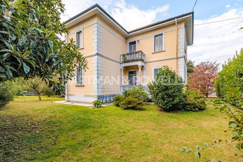 Villa unifamiliare in Via Repubblica 83, Castelletto sopra Ticino — foto 5 di 5