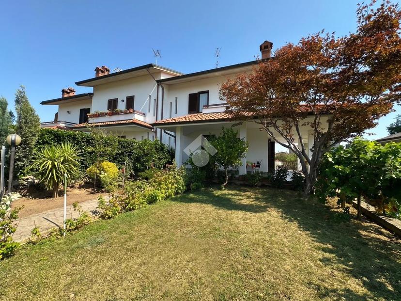 Villa a schiera in Via Antonio Gramsci 13, Grezzago — foto 4 di 5