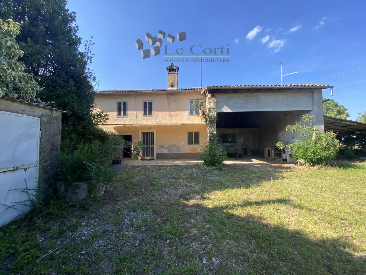 Casale, Lonigo