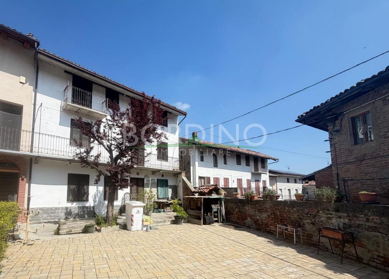 Casa indipendente in Via Cavour Snc, Castellinaldo