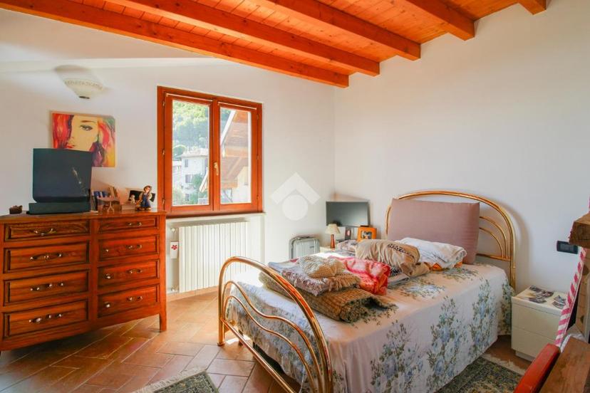 Casa indipendente in Via Bezzuglio 00, Toscolano-Maderno — foto 5 di 5