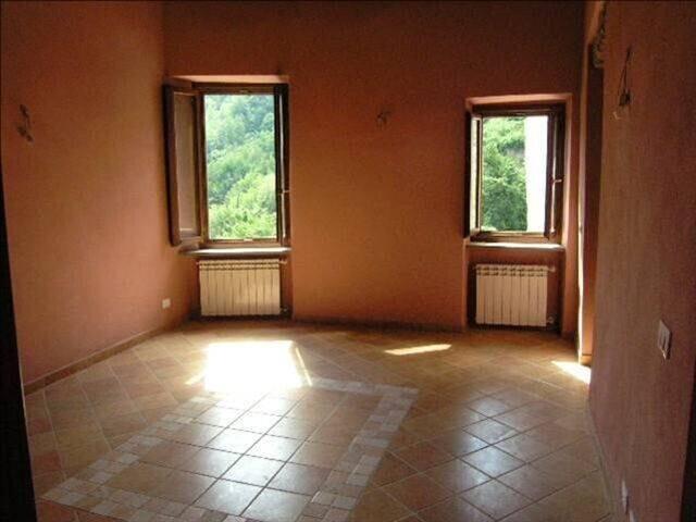 Rustico in IV Novembre, Prelà — foto 2 di 5