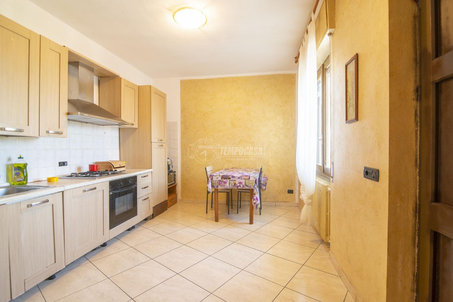 Bilocale in Via Vittorio Emanuele II 25, Brignano Gera d'Adda