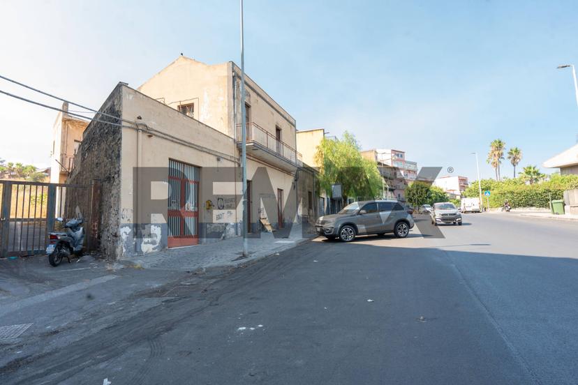 Casa indipendente in Via Nizzeti 31, Tremestieri Etneo