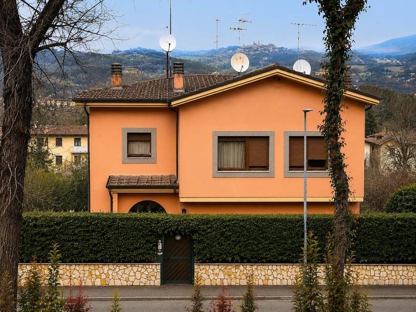 Villa a schiera in Via Roberto Ruffilli, Poggio Mirteto