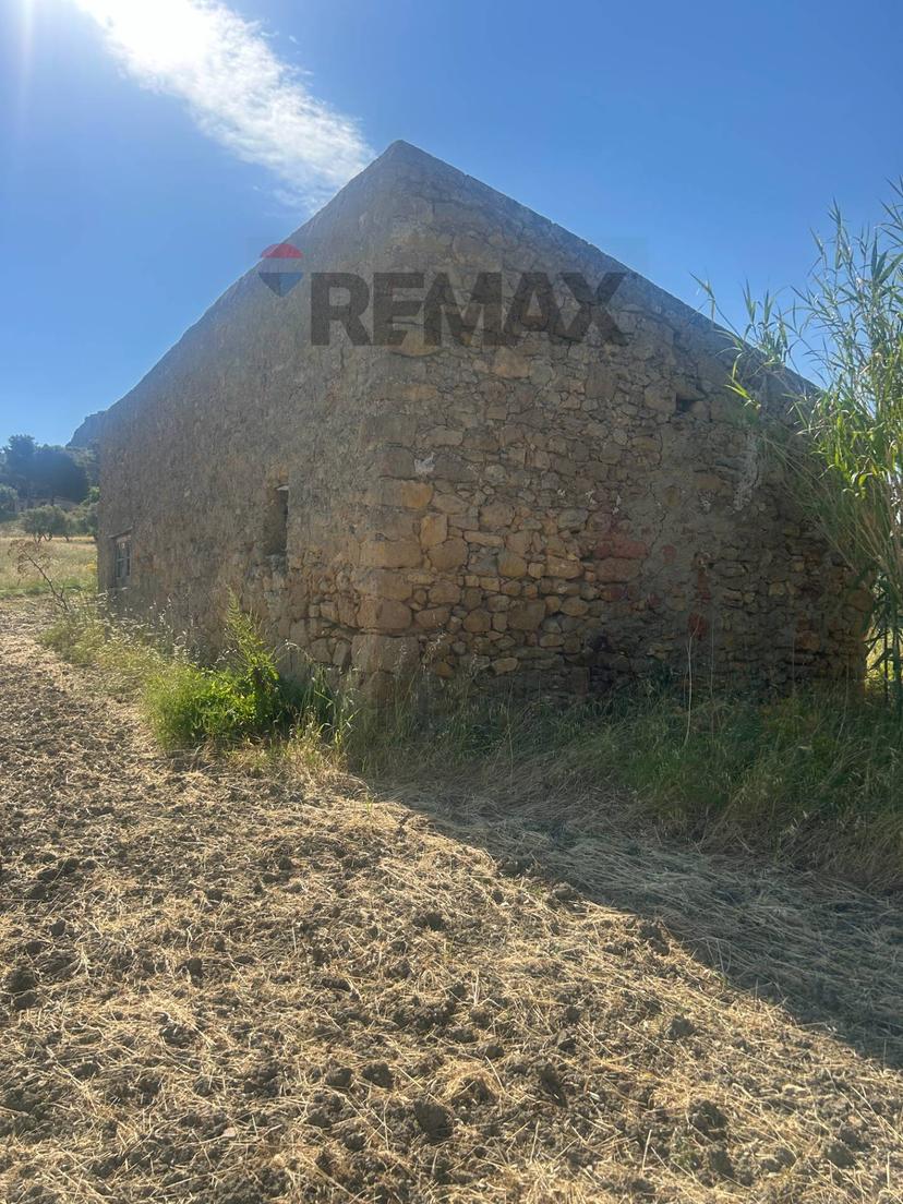 Rustico in Contrada Sabucina, Caltanissetta — foto 2 di 5