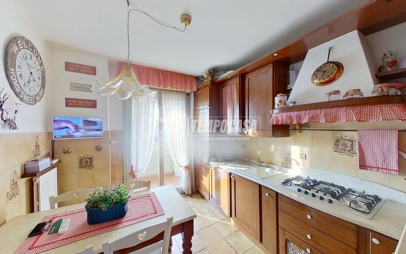 Quadrilocale in Via Ludovico Ariosto 35, Cabiate — foto 4 di 5