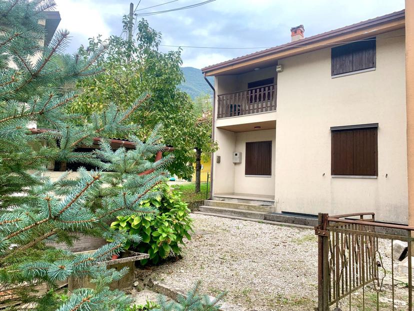 Terratetto plurifamiliare, Vito d'Asio — foto 2 di 5