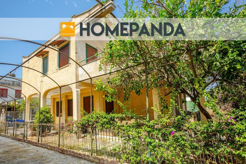 Villa unifamiliare in Via Ugo Foscolo, Castel Volturno — foto 2 di 5