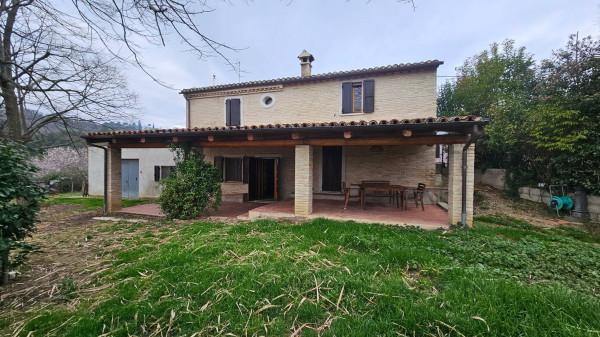 Casa colonica in Strada Nazionale Flaminia 124e, Fano — foto 4 di 5