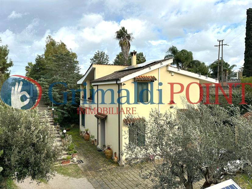 Villa in Via dei Monti, Arnesano — foto 4 di 5
