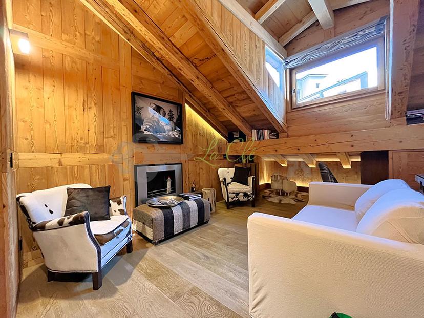 Trilocale in Via Circonvallazione 11, Courmayeur — foto 3 di 5