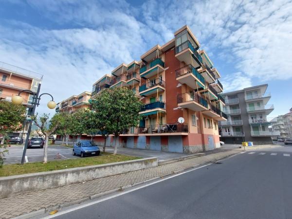 Bilocale in Via Cagliari 15, Borghetto Santo Spirito — foto 5 di 5