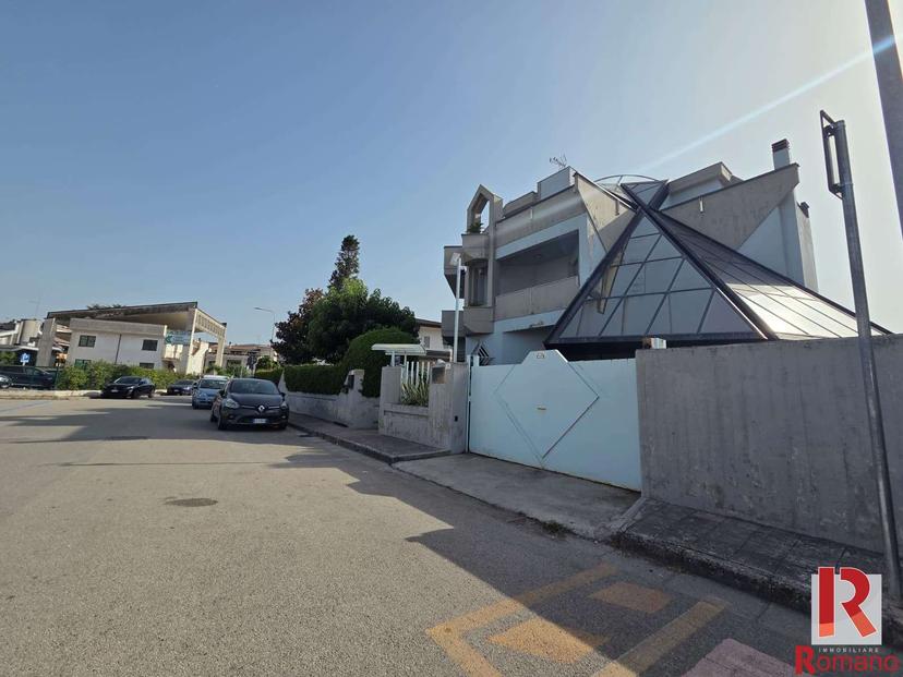 Villa unifamiliare in Via Caduti di Nassiriya 13, Santa Maria Capua Vetere — foto 3 di 5