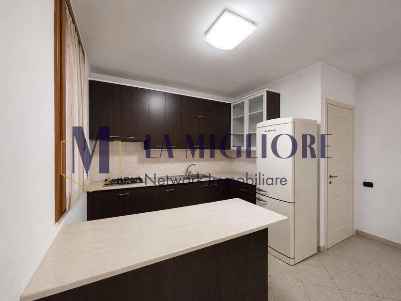 Quadrilocale in Via Argonne  136, Prato