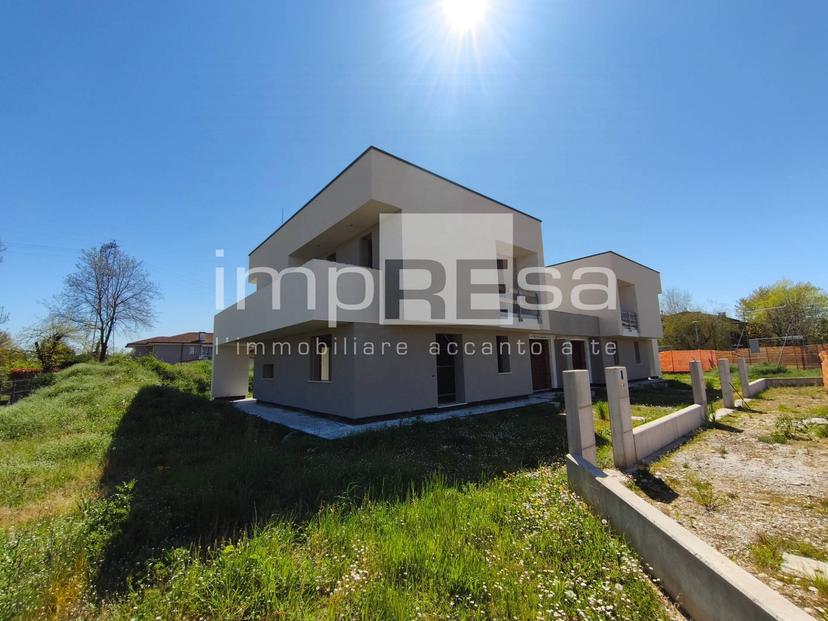 Villa in Via Olimpia, Paese — foto 3 di 5