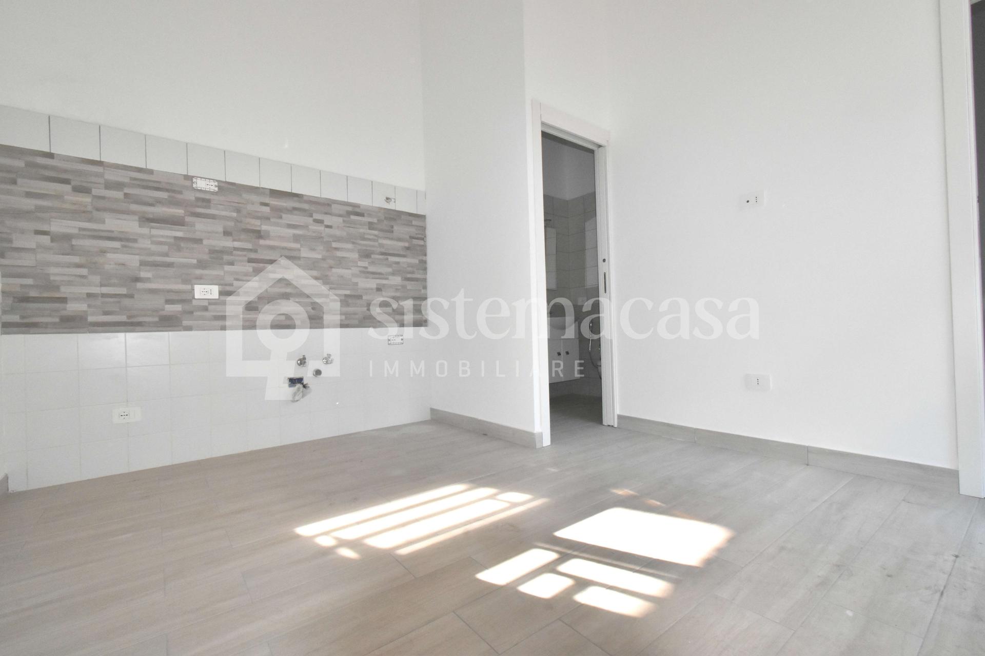 Monolocale, Brusciano
