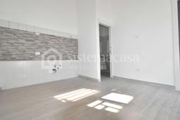 Monolocale, Brusciano