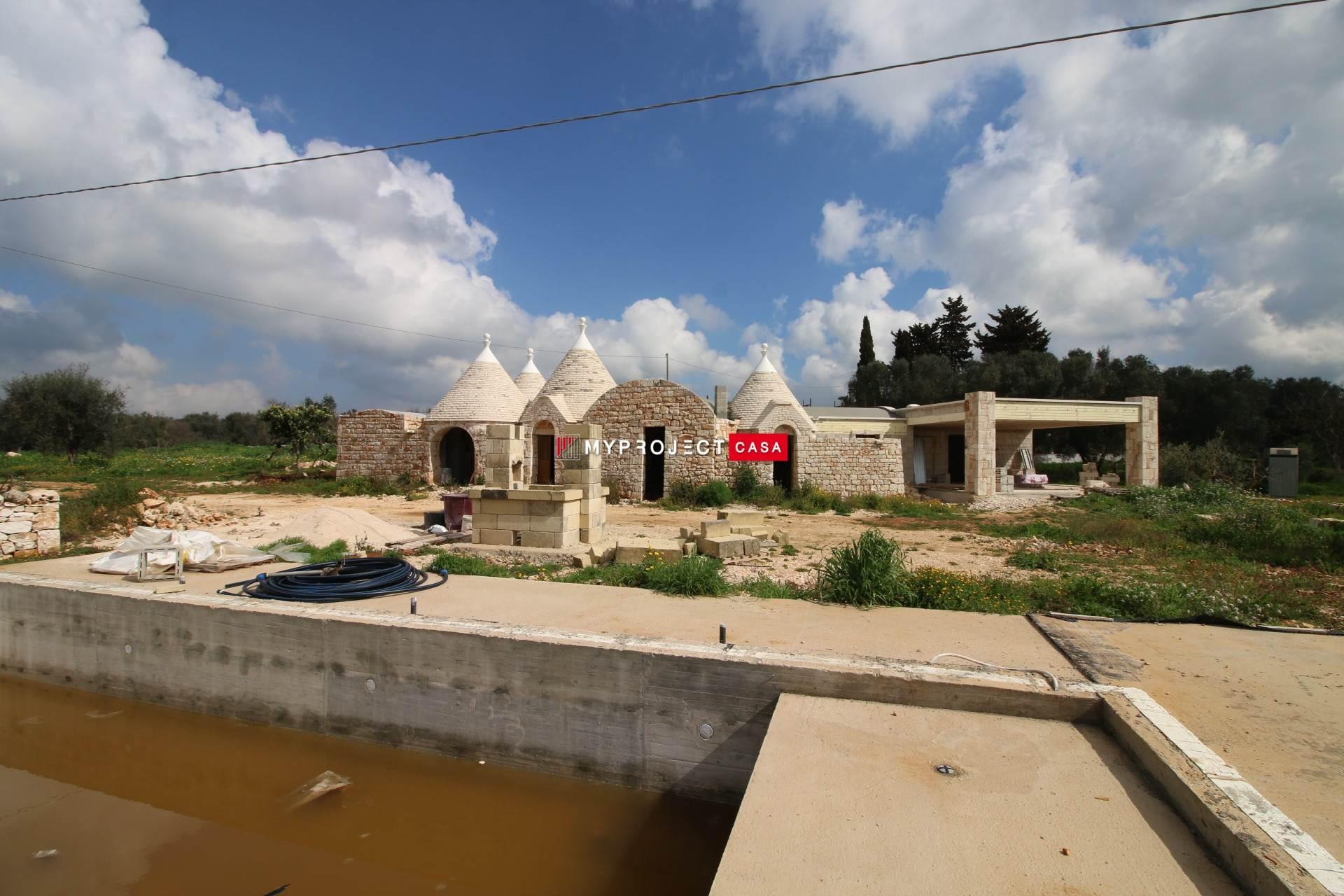 Trullo in Contrada Galluzzo, Ceglie Messapica