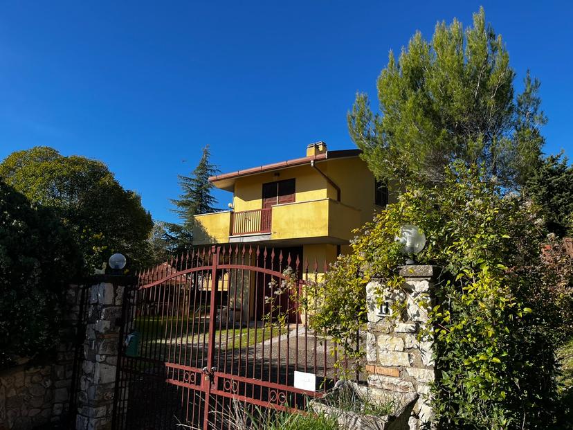 Villa in Via Paolo Bonomi, Calvi dell'Umbria — foto 4 di 5