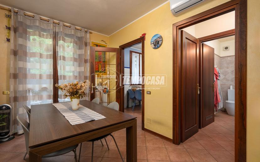Villa a schiera in Via Amos Zanibelli, Reggio nell'Emilia