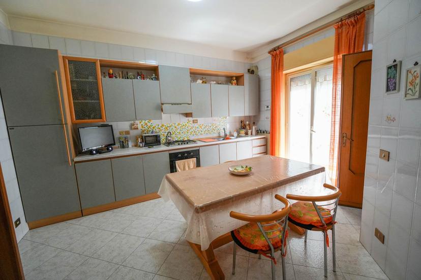 Appartamento in Via Eugenio De Mattei, Gravina di Catania — foto 3 di 5