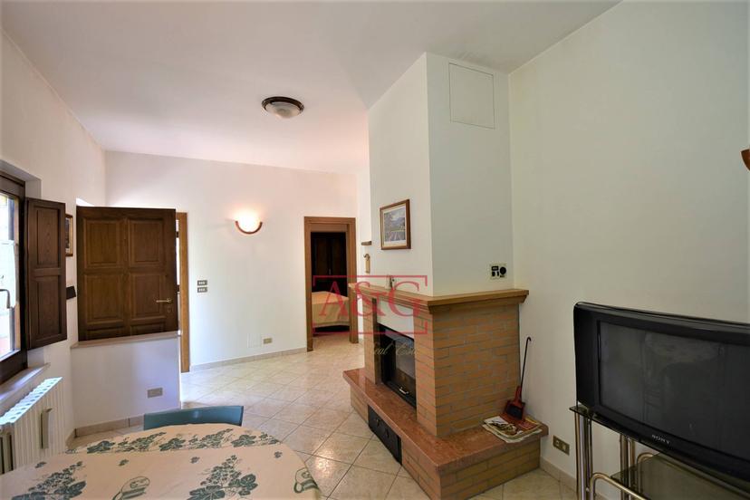 Quadrilocale in Contrada Villa Vena, Amandola