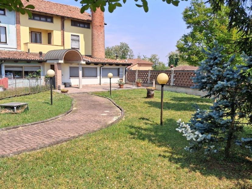 Villa a schiera, Chignolo Po — foto 2 di 5