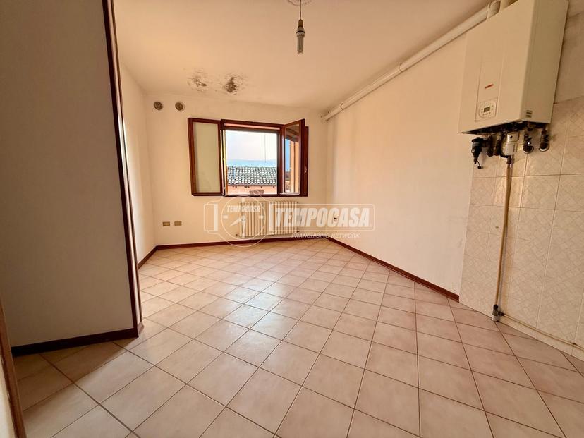 Trilocale in Via Giacomo Matteotti 137, Ravarino — foto 4 di 5