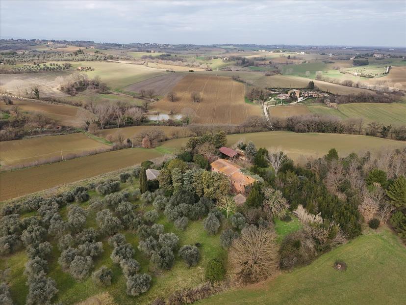 Casale in Via S. Biagio 14, Castiglione del Lago — foto 3 di 5
