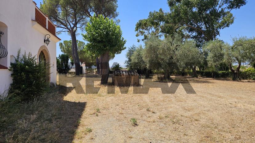 Villa in Contrada Cruste Snc, Lucera