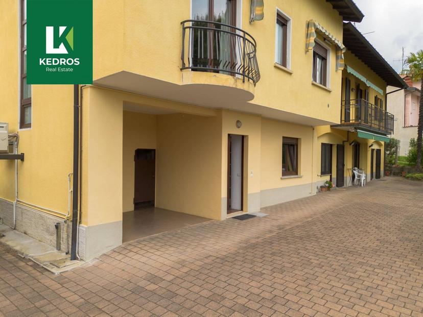 Casa indipendente in Via Alessandro Volta 4, Caravate — foto 5 di 5