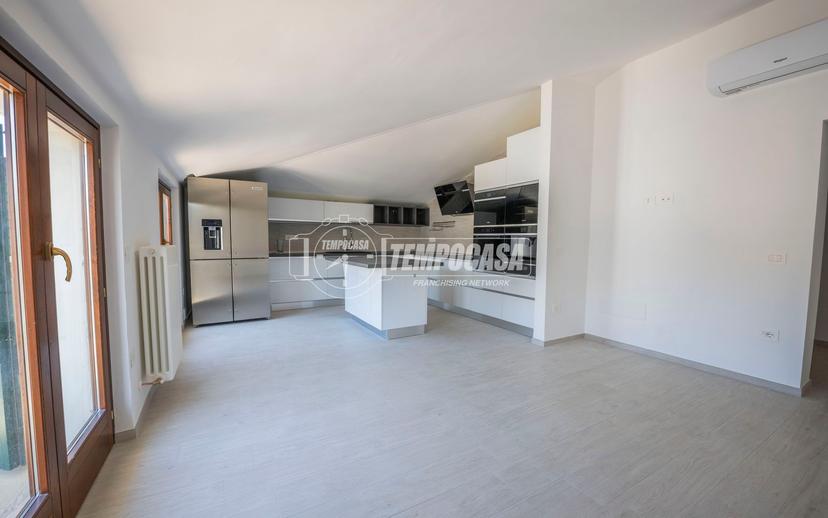 Trilocale in Via Malta 31, Grottammare