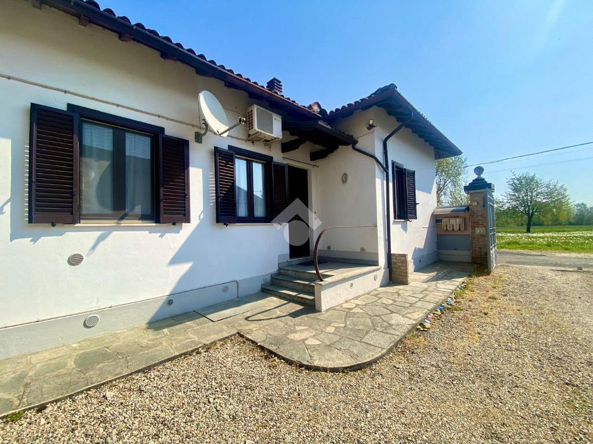 Casa indipendente in Strada Comunale per Viguzzolo 28, Castelnuovo Scrivia