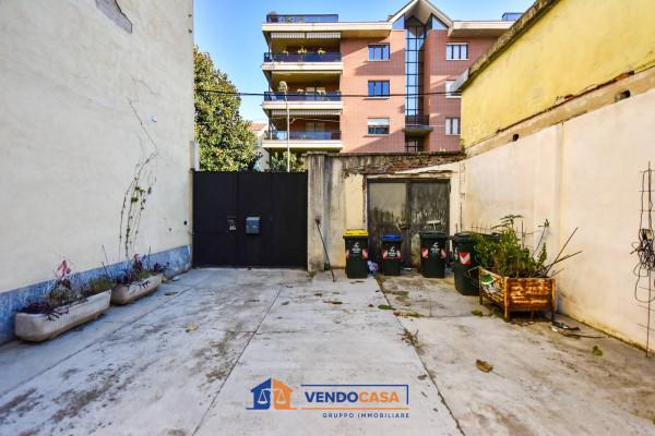 Villa in Via La Loggia 12, Torino