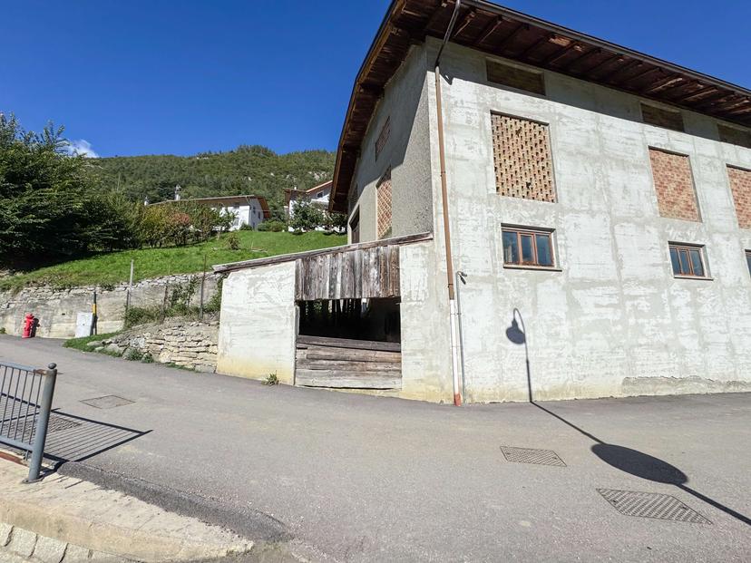 Villa in Via della Calcara 29, Caldes — foto 4 di 5
