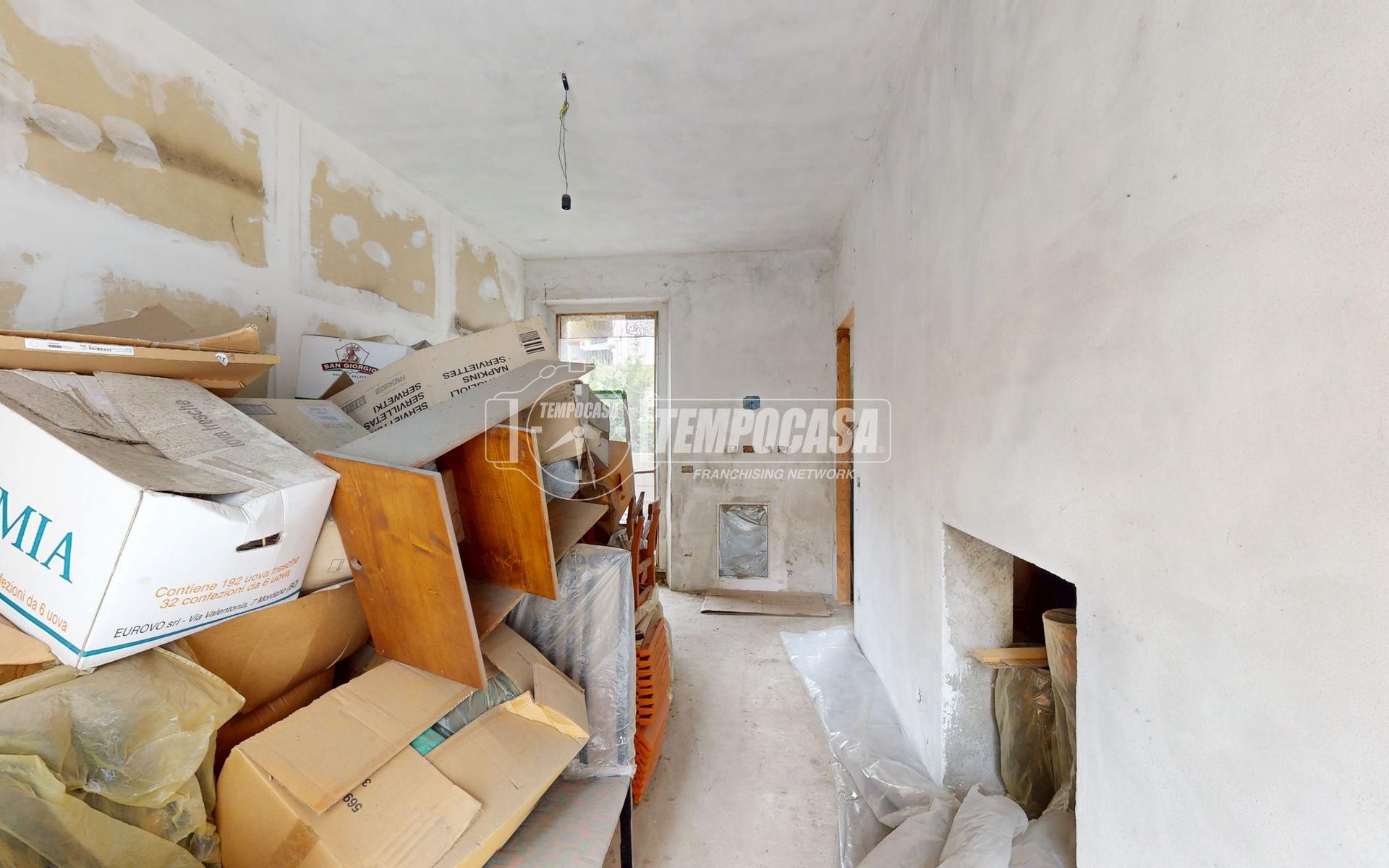 Casa indipendente in Via Vittorio Veneto 46, Lentate sul Seveso