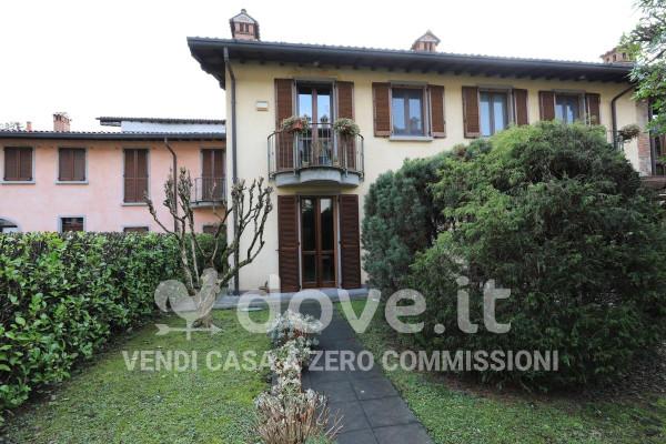 Villa in Via Andrea Galetti 30, Treviolo