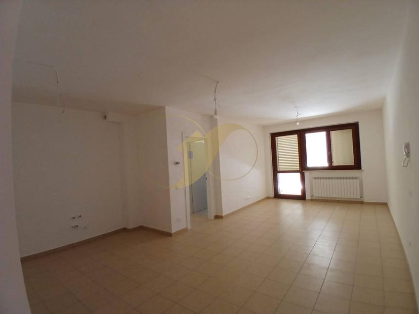 Trilocale in Via Dante Alighieri 3, Sant'Elpidio a Mare — foto 4 di 5