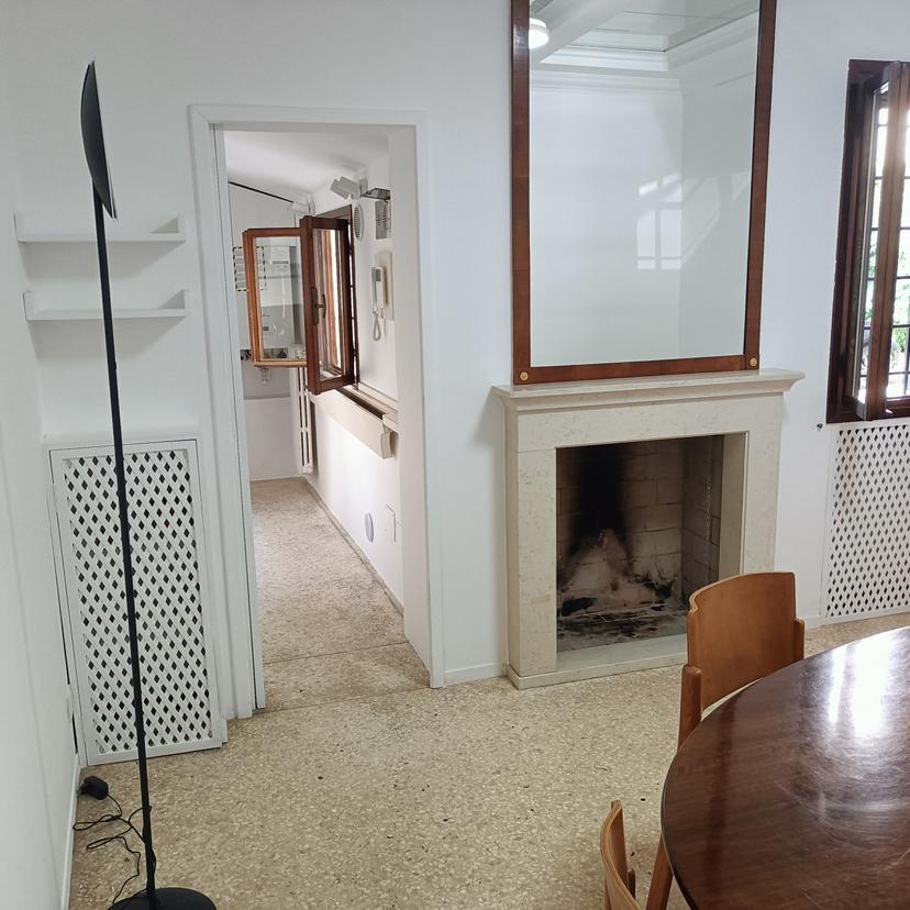 Casa indipendente in Via Ospedale Civile, Padova — foto 3 di 5