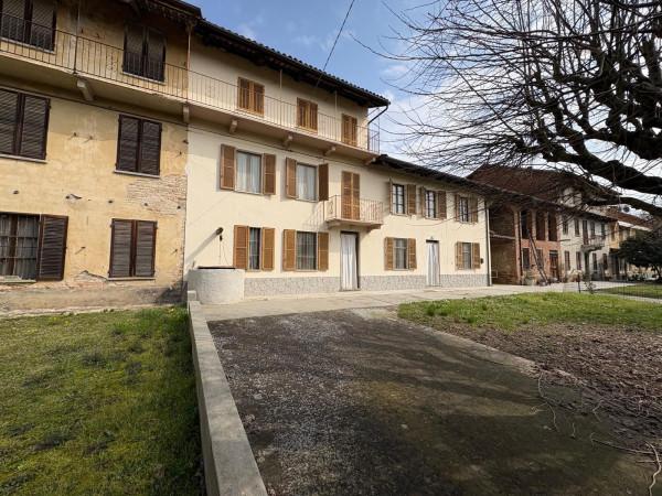 Cascina in Frazione Gorzano 20, San Damiano d'Asti — foto 2 di 5