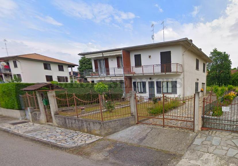 Villa in Via Giacomo Brodolini N° 7, Casteggio — foto 3 di 3