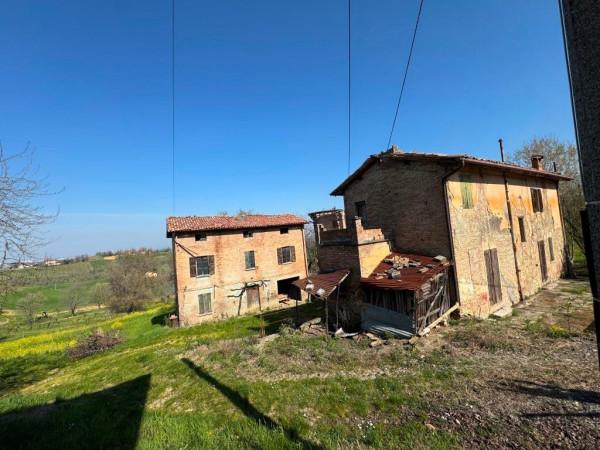 Casa colonica in Via Sinistra Guerro 18/a, Castelvetro di Modena — foto 3 di 5